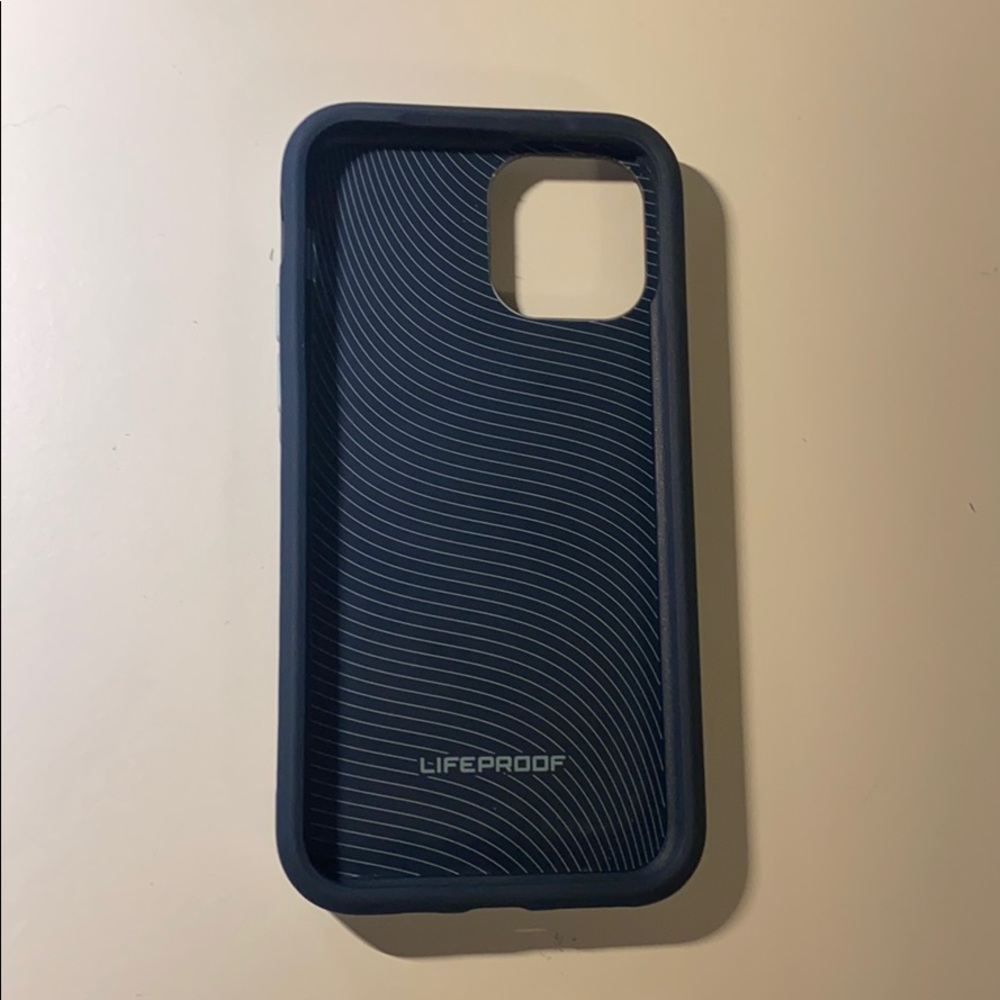 Flip life proof case